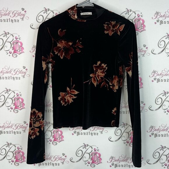 Anti star long sleeve soft flowers Chic Velvet Floral Long Sleeve turtleneck - Picture 1 of 6